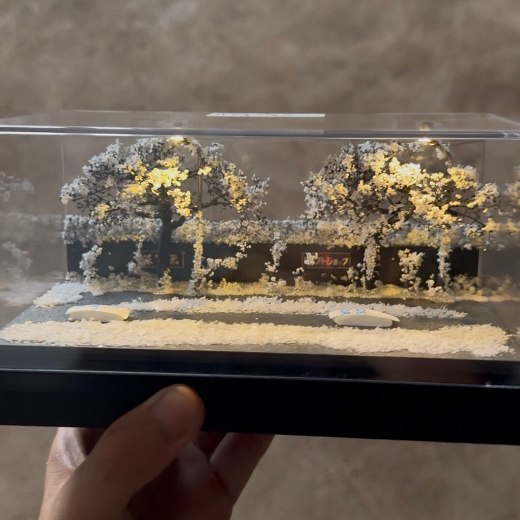 Diorama box mica- tuyết 2 slot xe- KT:18x9x10cm