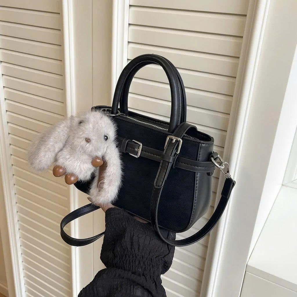 Túi đeo chéo nữ da lộn mềm, túi đeo vai tặng kèm thú bông thỏ siêu dễ thương phong cách Hàn Quốc  DK412 | BigBuy360 - bigbuy360.vn