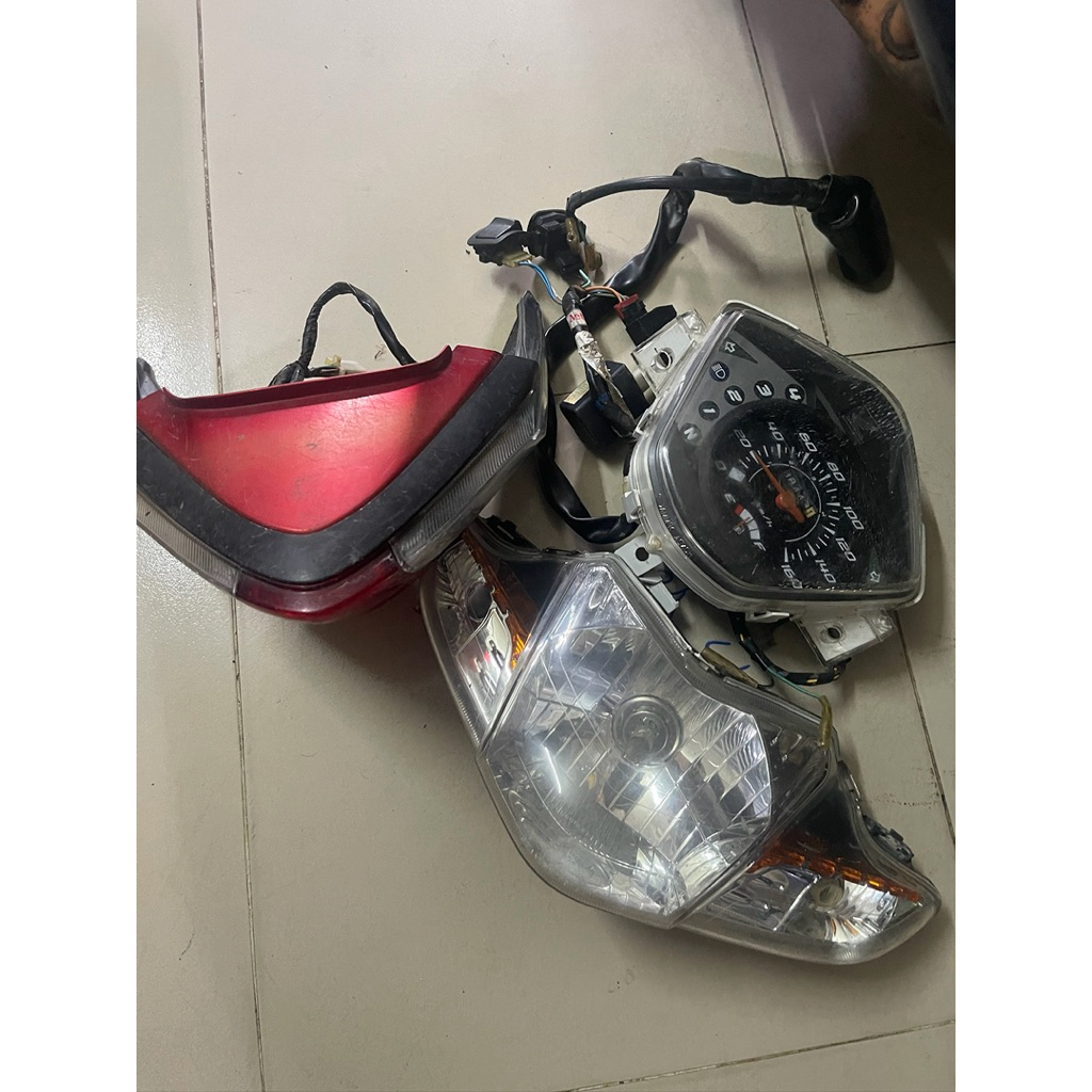 bộ đèn s110,siirius fi,ex,rsx2012,future 1, siirius cơ,novou4,ab2012,rsx fi,scr hàng zin honda tháo 