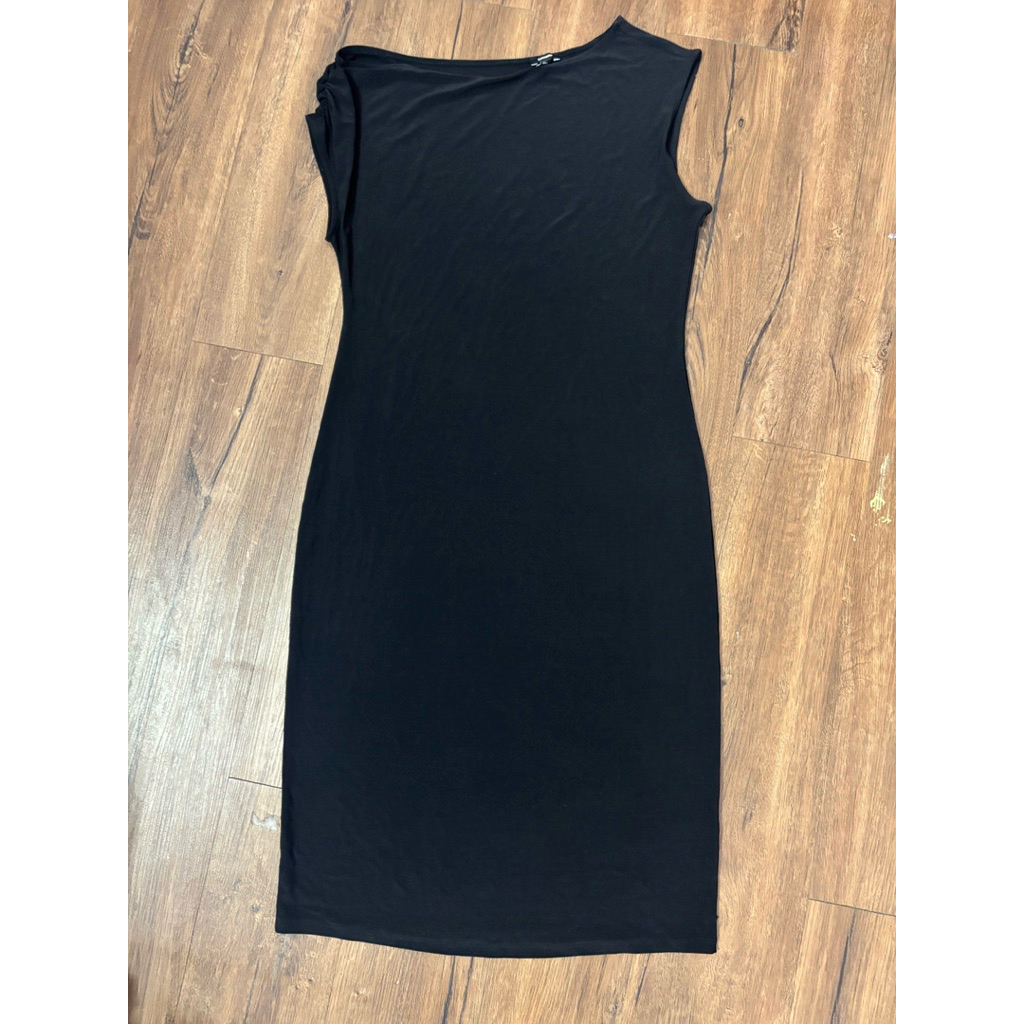 Váy, đầm body VNXK Express lệch vai size S