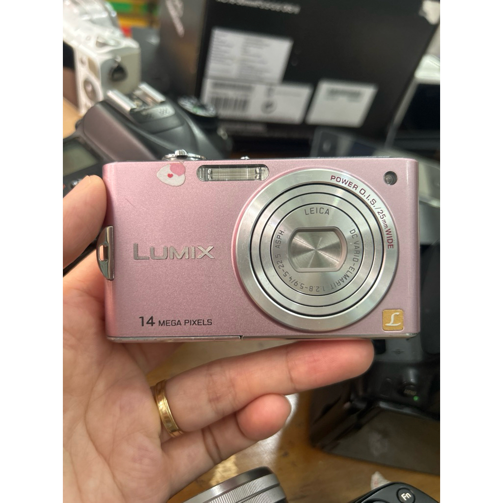 MÁY ẢNH PANASONIC LUMIX DMC FX66 MÀU HỒNG