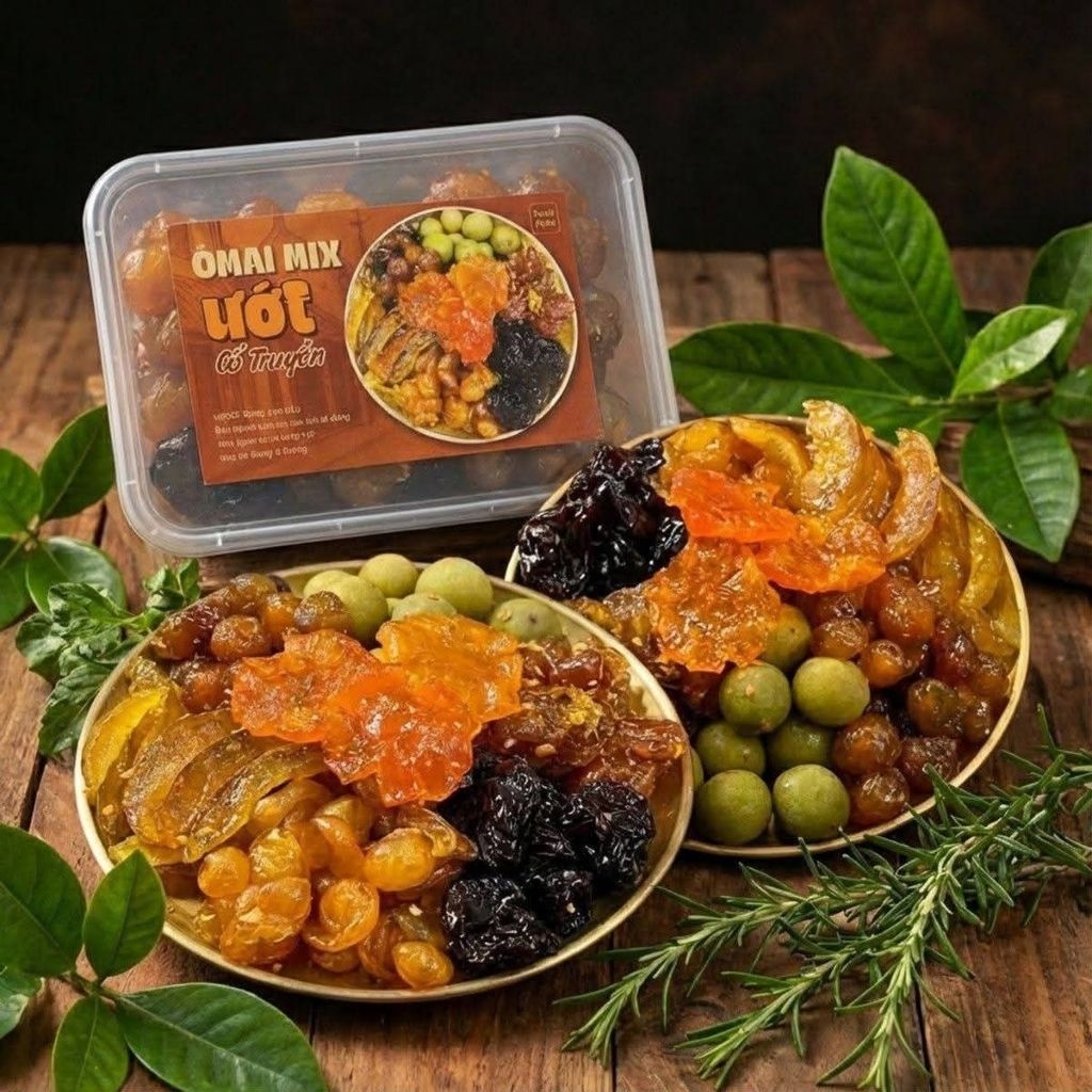 Ô mai ướt mix 7 vị kèm muối ô mai. ô mai cổ truyền Hà Nội hộp 500gr