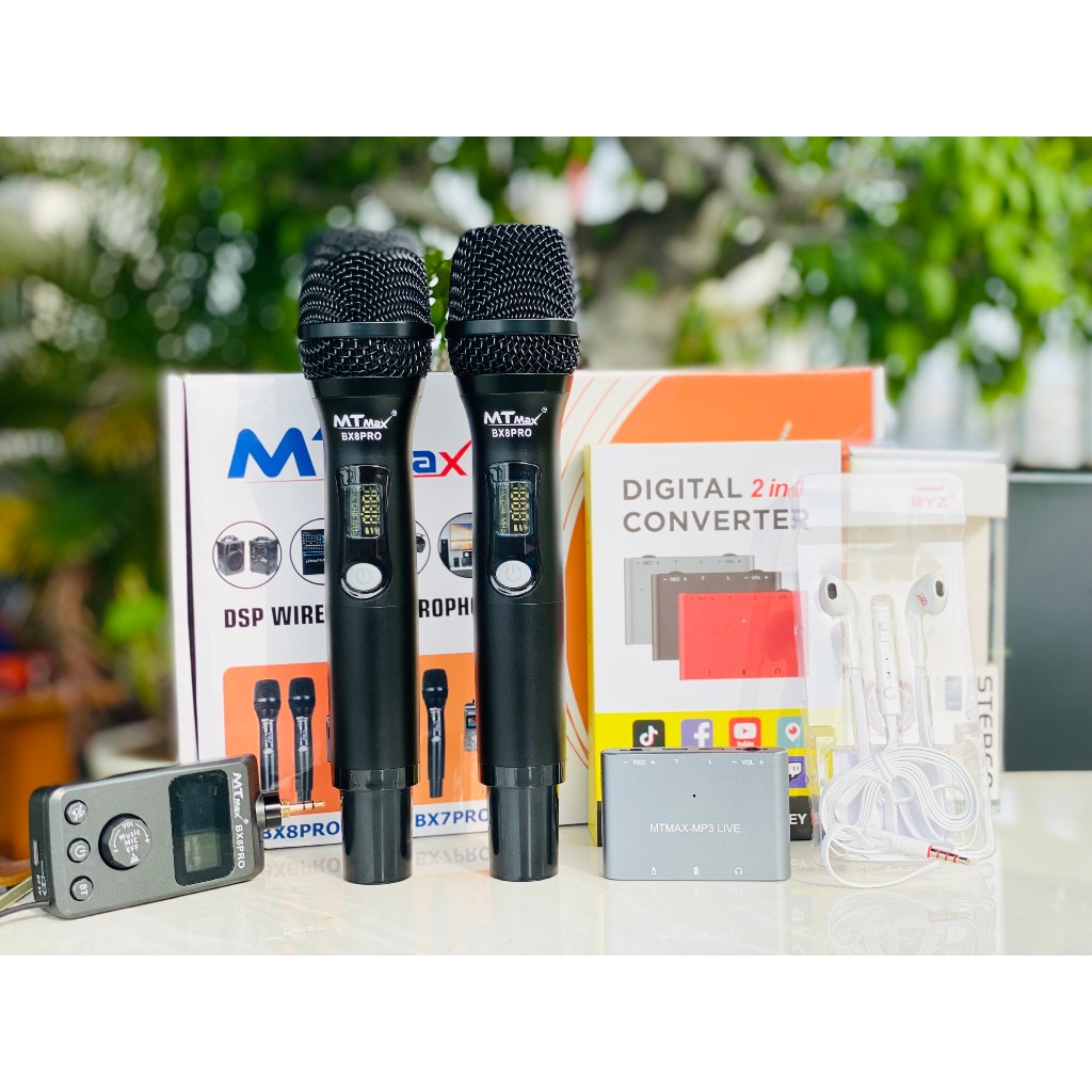 Combo Super Livesteam – BX8 Pro (2 Mic) + Box MP3 + Tai Nghe BYZ Nhỏ Gọn Có Đầy Đủ Bluetooth