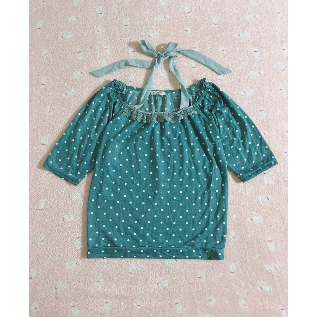 Áo Axes femme xanh cổ dây dễ thương