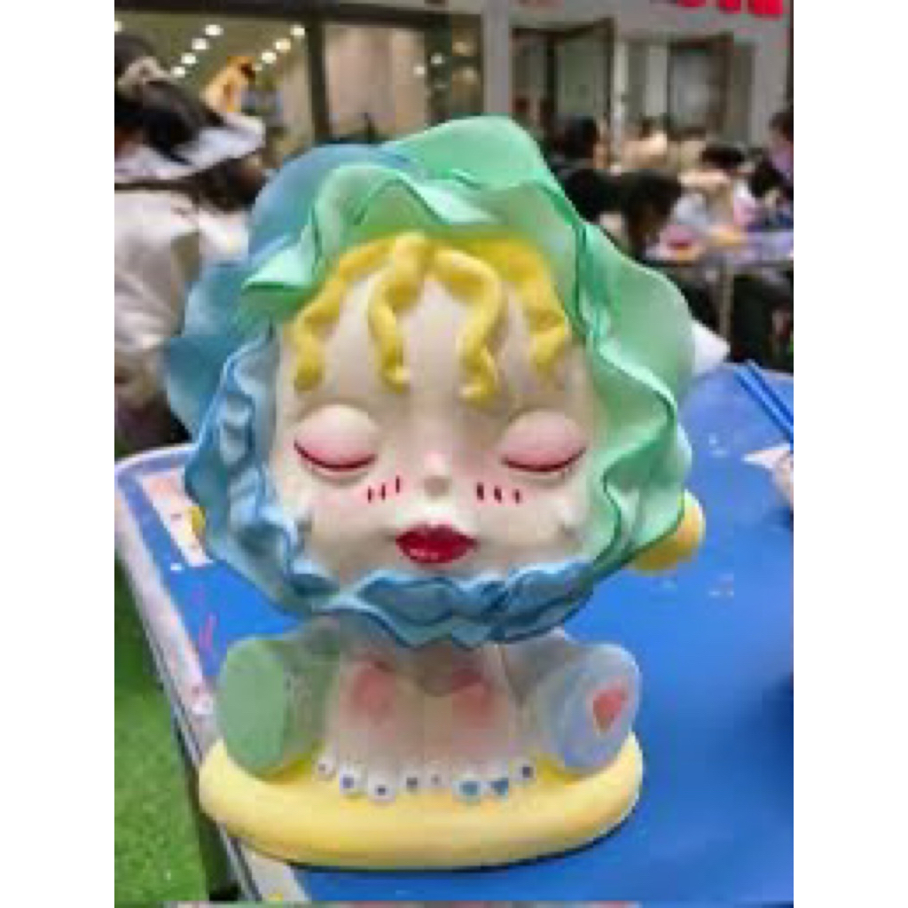 SKULLPANDA tượng thạch cao chưa tô màu cao 20cm rộng 18cm