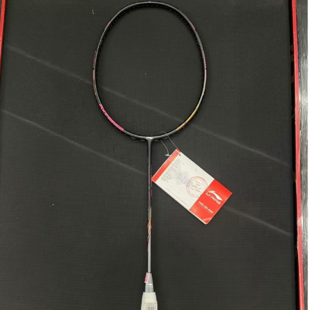 Lining Axforce 80 (5U) (Tặng quấn cán + bao vợt)