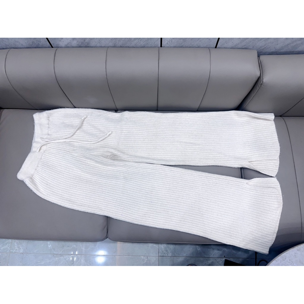 Thanh lý [pass] quần len size M >m67