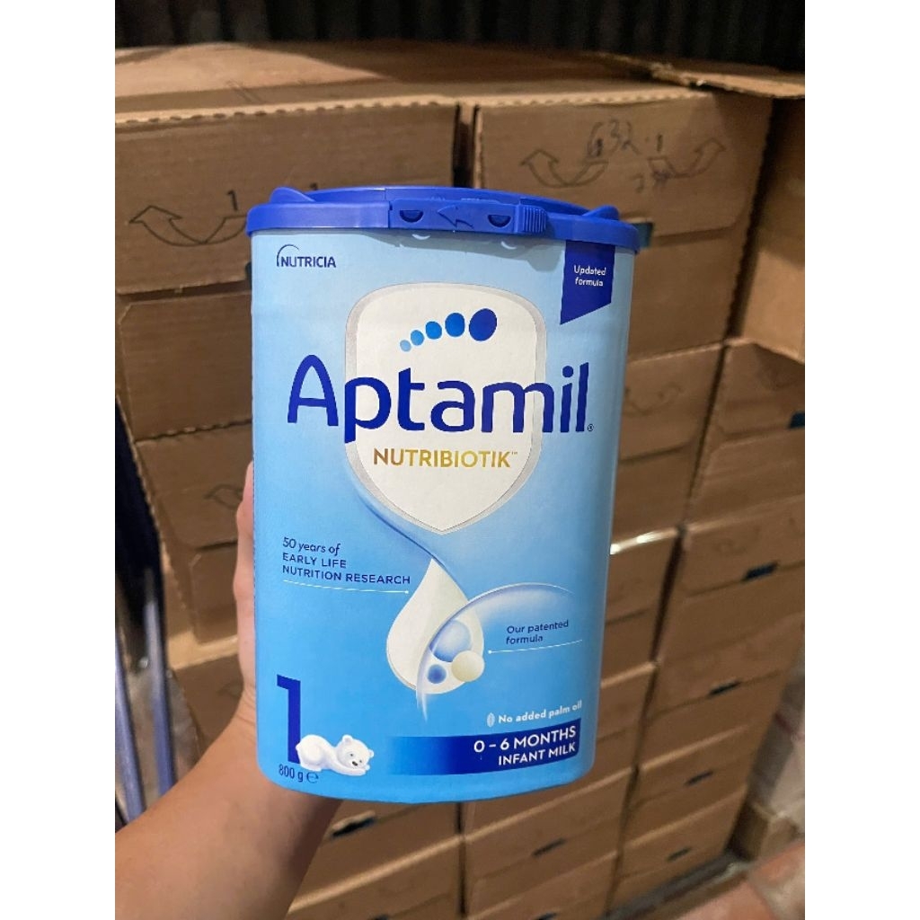 Sữa Aptamil số 1 lon 800g của Đức hạn 8/2026
