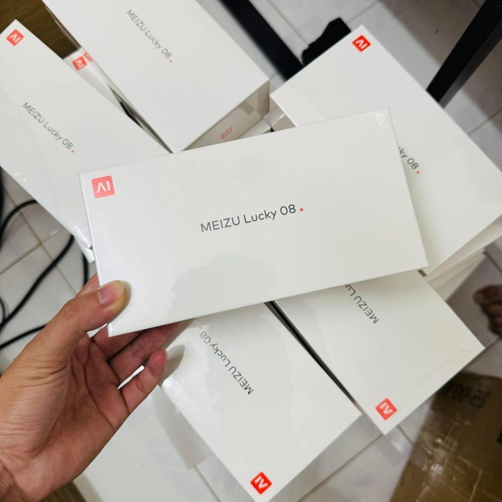 Điện thoại Meizu Lucky 08 Fullbox rom QT RAM 12/256GB chip Snapdragon 7s Gen 2 ĐỐM MOBILE