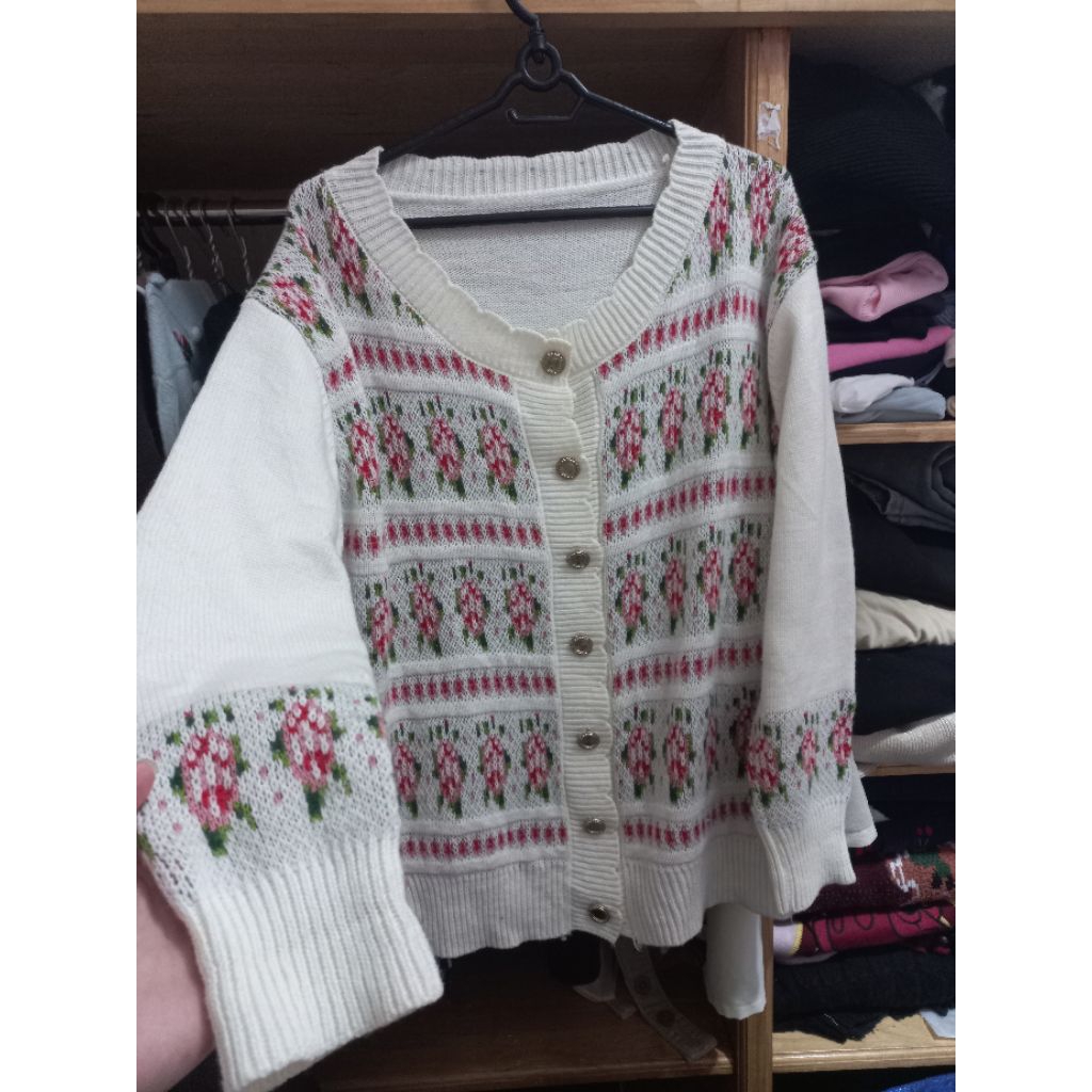 Cardigan hoa 2hand