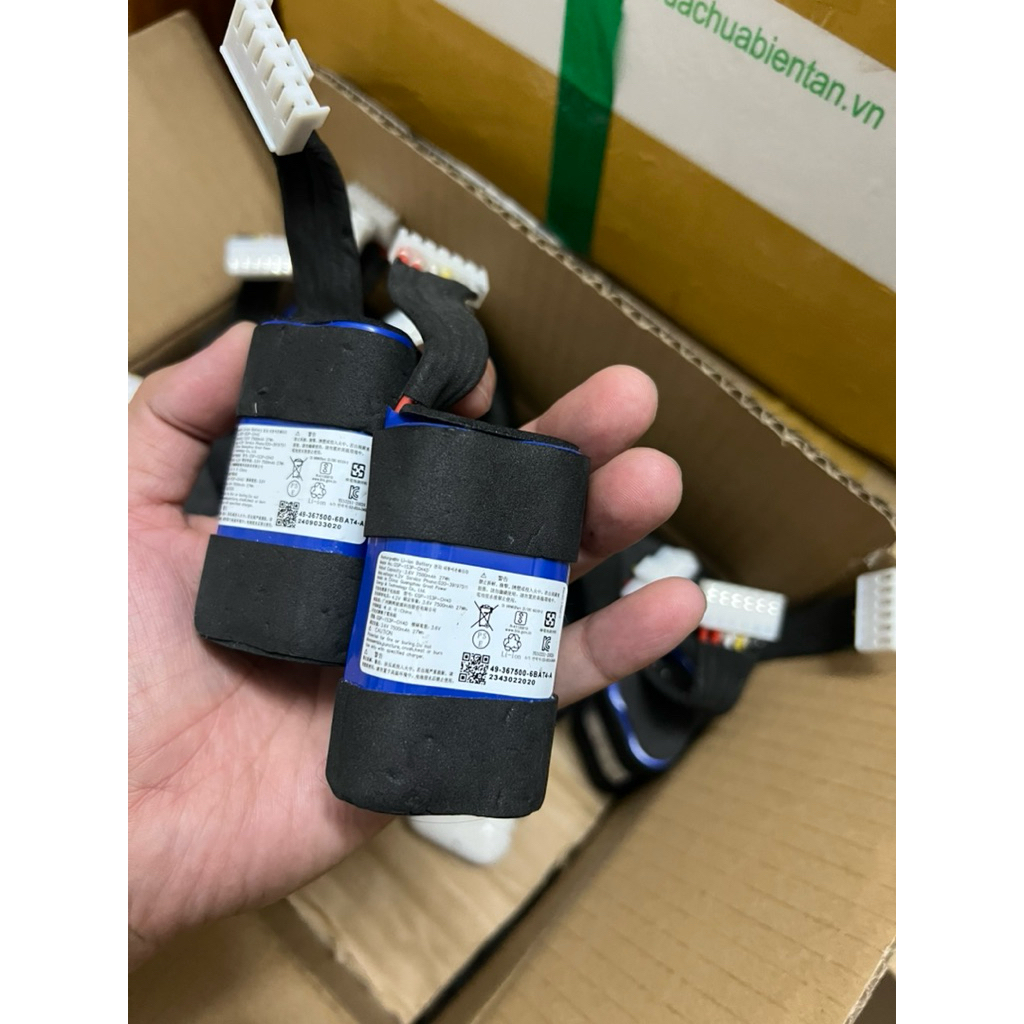 Linh kiện thay thế charge 4 chính hãng. chaarge 5 chính hãng . bbinn loa chính hãng charge 4 -5 linh