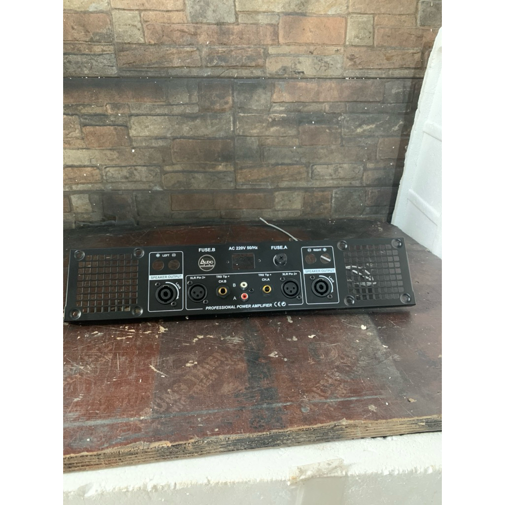 Mặt Sau Cục Đẩy 2 Kênh