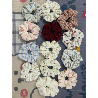Combo 3 scrunchies size 12cm(ib shop để chọn mẫu)