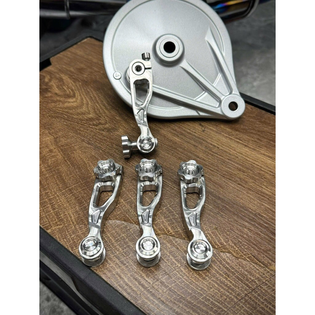 Càng thắng ( phanh )618 inox cnc