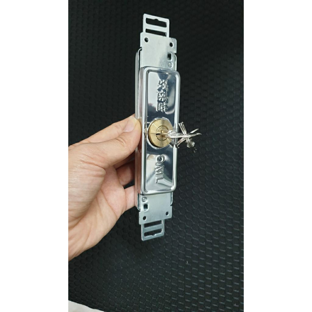 Khóa cửa cuốn cơ loại dày đẹp