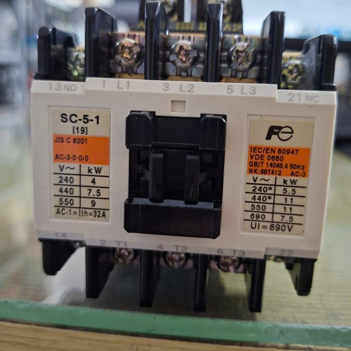 khởi Động Từ 19A Fuji Mới SC 5 1
