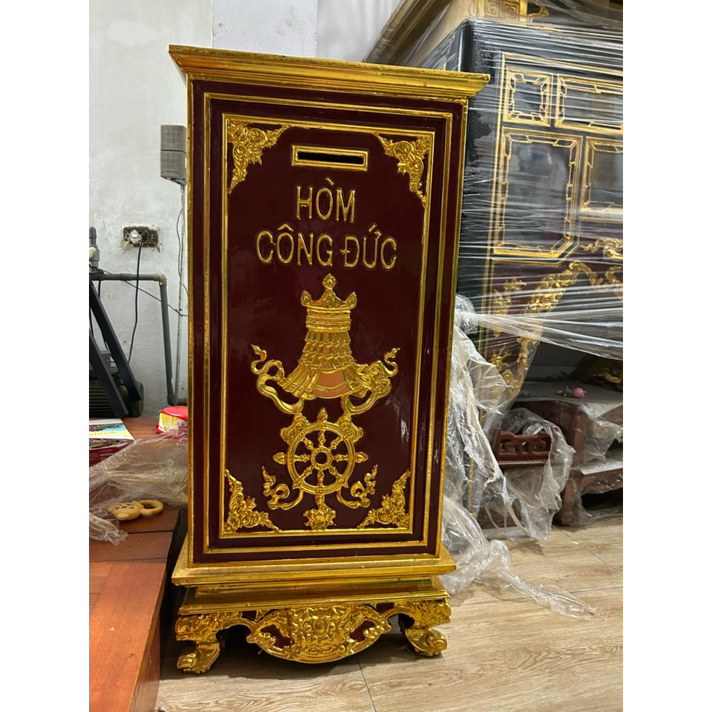 Hòm công Đức gỗ mít sơn son thếp vàng