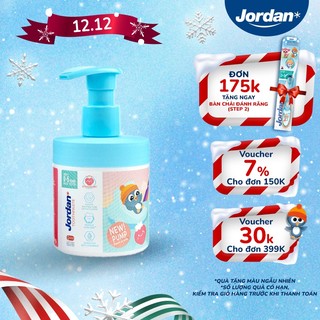  Kem đánh răng Jordan dạng Pump cho trẻ em vị dâu bước 1 cho bé 0-5 tuổi - 188g xuất xứ Na Uy 
