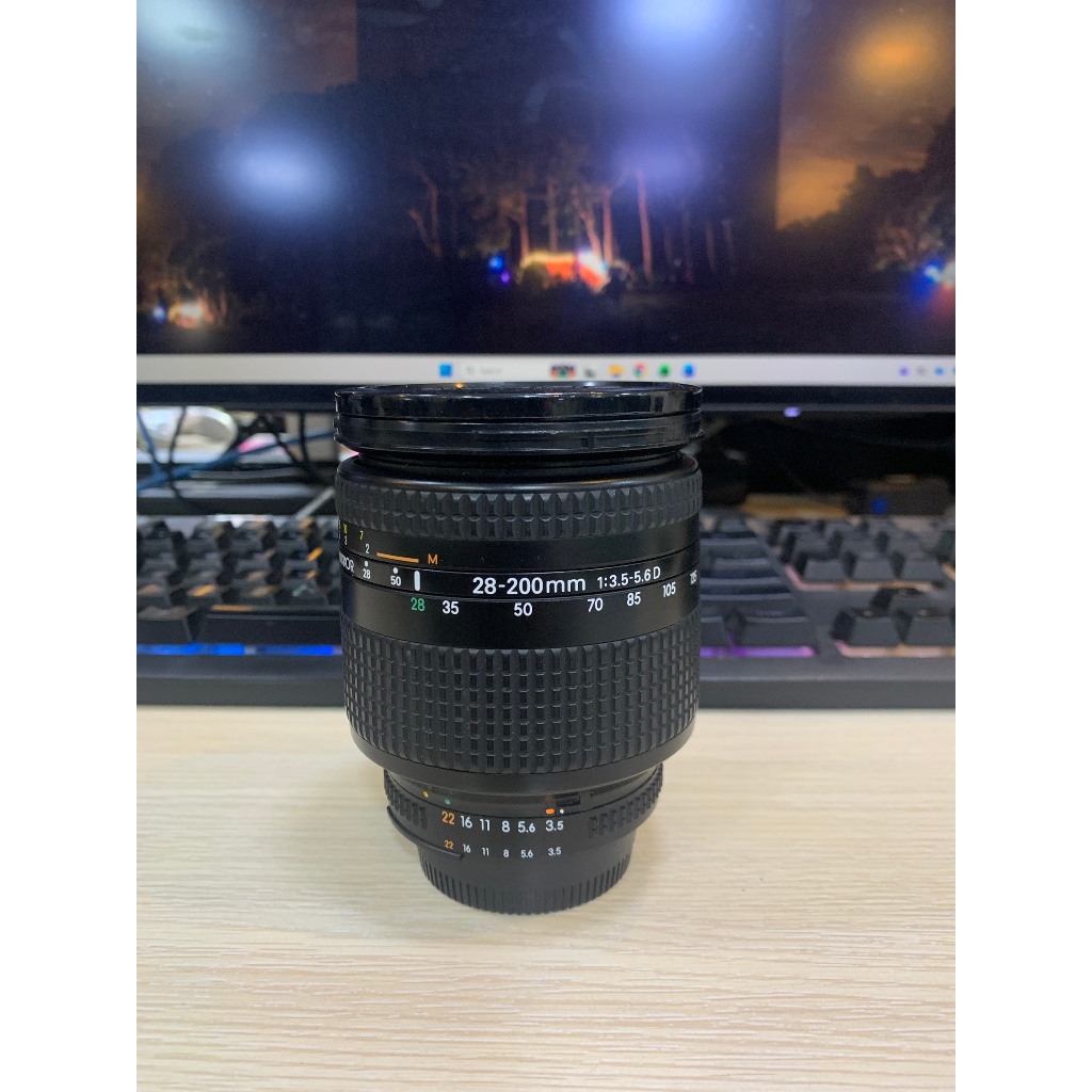 Ống kính Nikon AF-d 28-200 f3.5-5.6 - nikkor AFD 28-200 f3.5-5.6 - afd