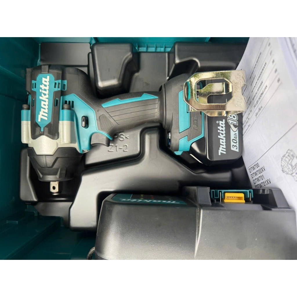 bù lông Makita DTW700 chính hãng