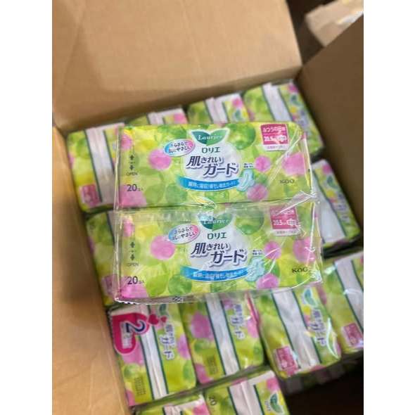 Băng vệ sinh LAURIER 2x 20 Miếng có cánh