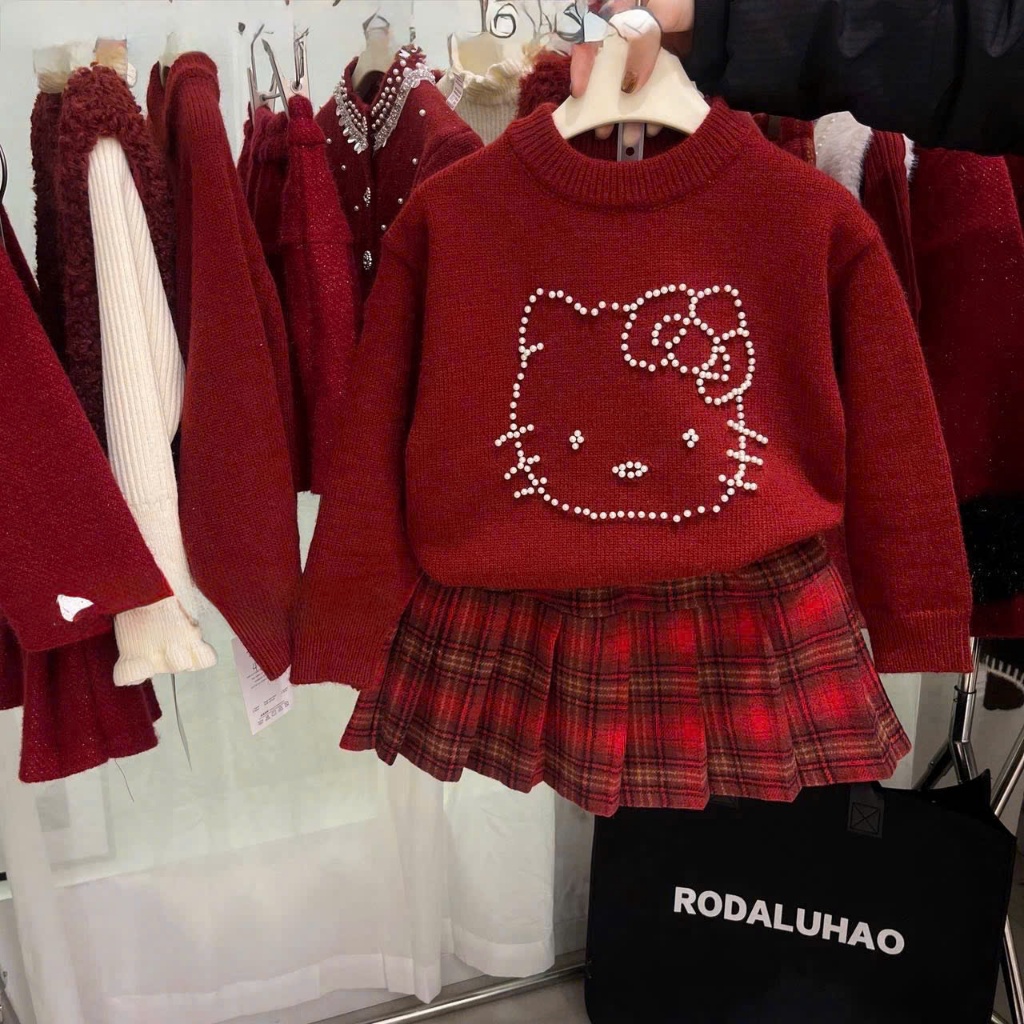 Tổng hợp các mẫu set váy đỏ diện Noel, diện Tết cho bé gái - Shop Bé Na