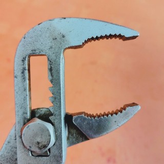 Kìm mỏ quạ size 250, hàng bãi Nhật.