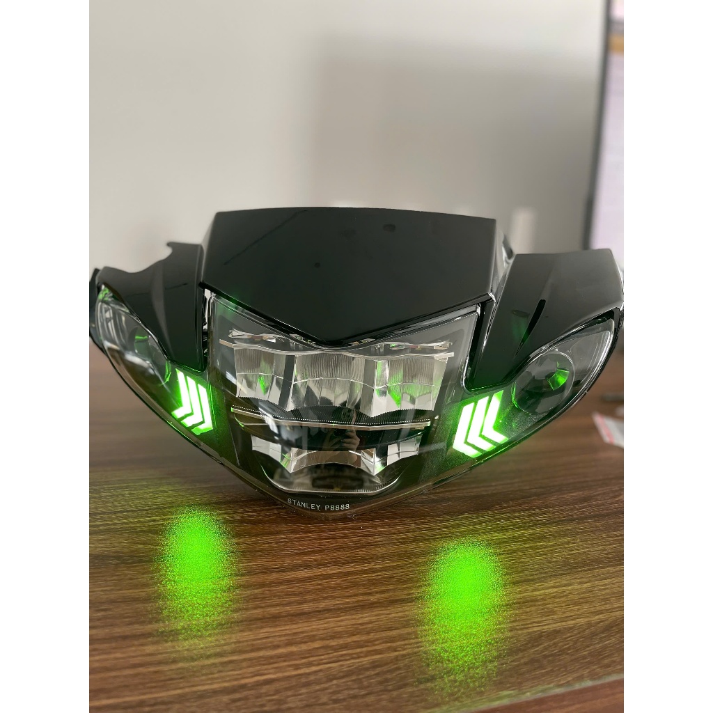 Đầu đèn Zinpat 2 tầng HH lắp Sirius 50-110cc ( kèm dát cắm và demi )