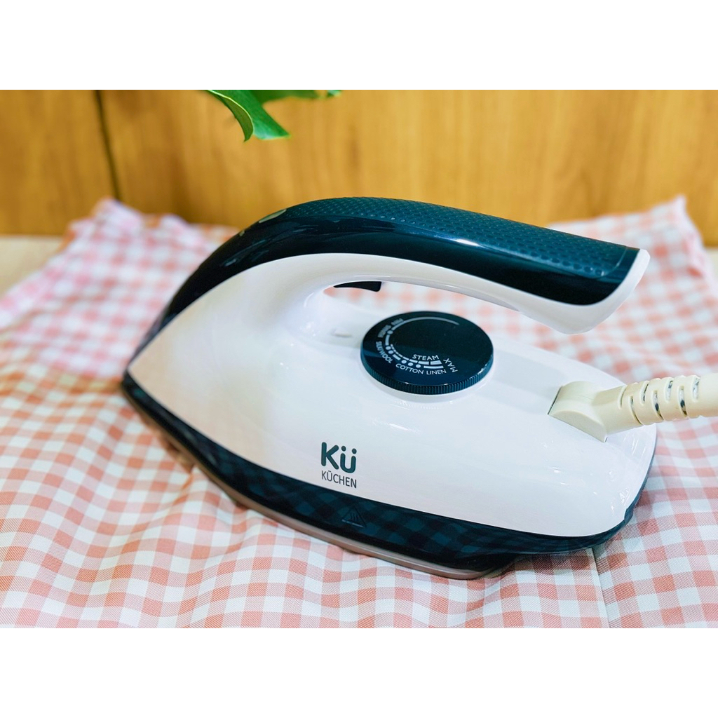 (SG) Bàn Là Hơi Nước Kuchen Pro KuPI6221 Kuchen - Không lo cháy khét