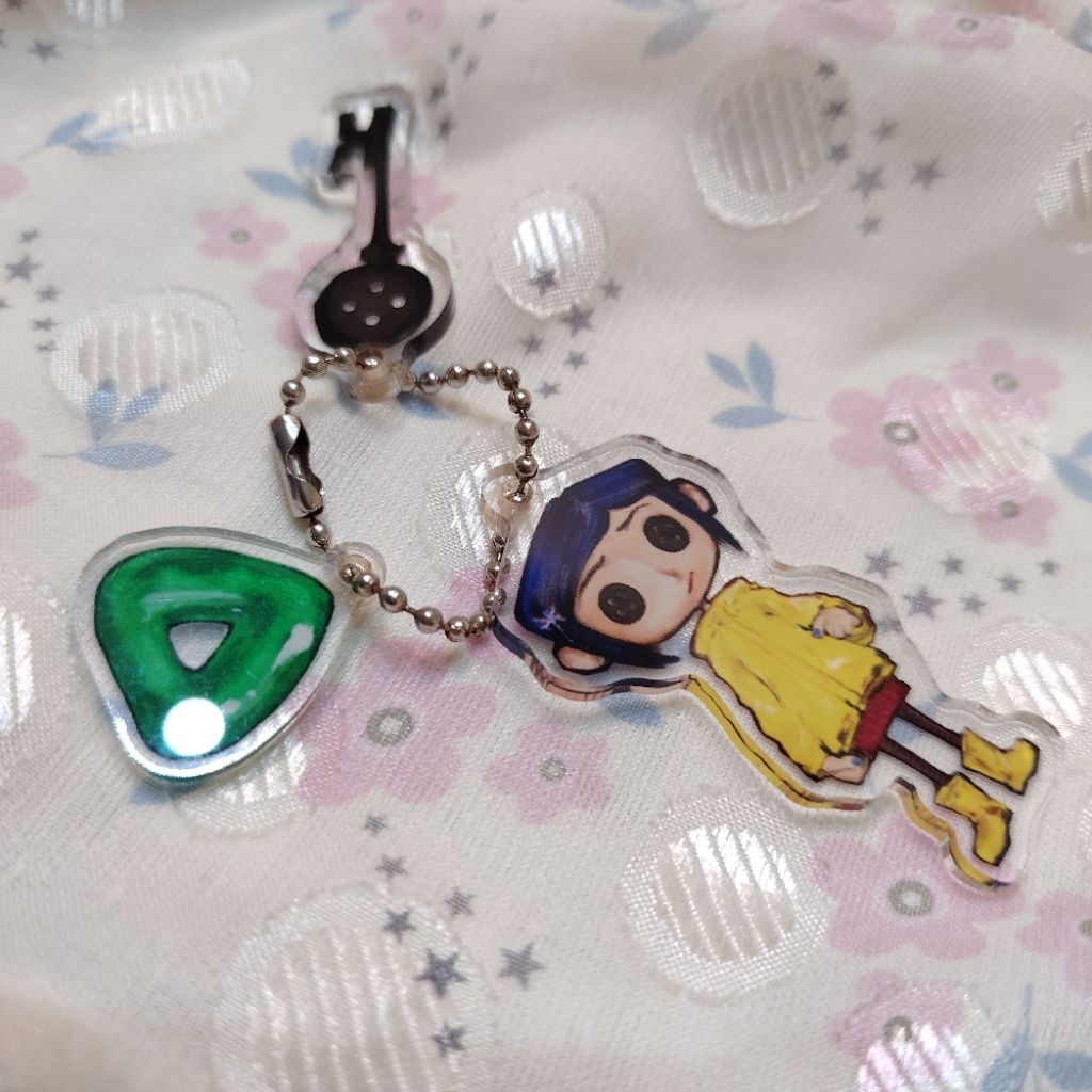 KEYCHAIN Coraline | Gantungan Kunci Caroline