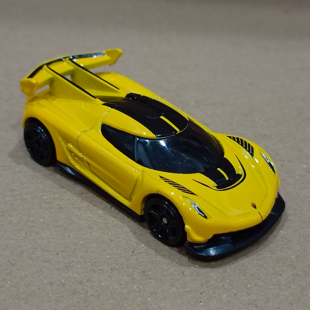 Xe Hot Wheels Koenigsegg Jesko