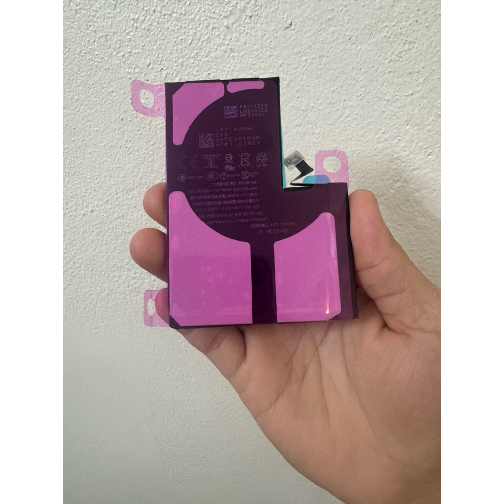 Pin xịn  cho iphone 13 PRO MAX dung lượng 4352mah bảo hàng lỗi đổi mới