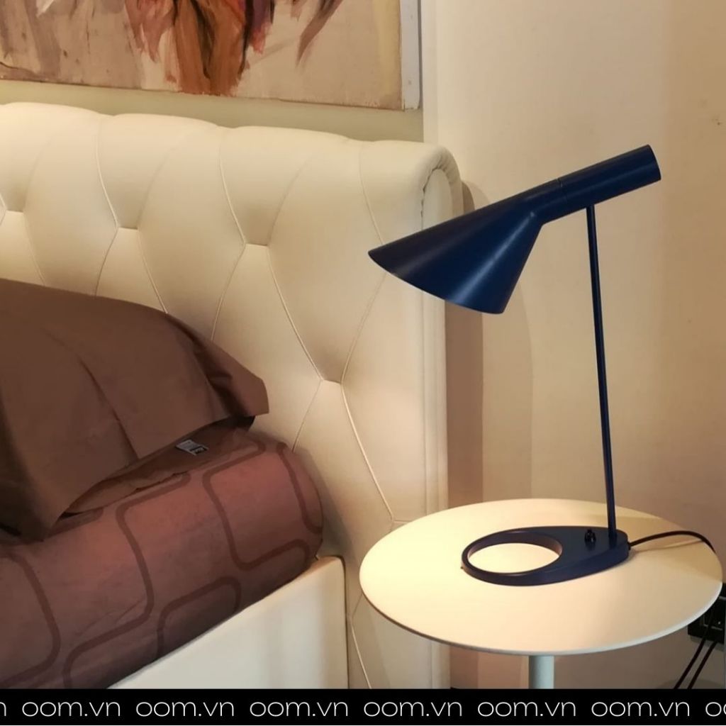 ĐÈN BÀN AJ (Tặng bóng led 3 chế độ)