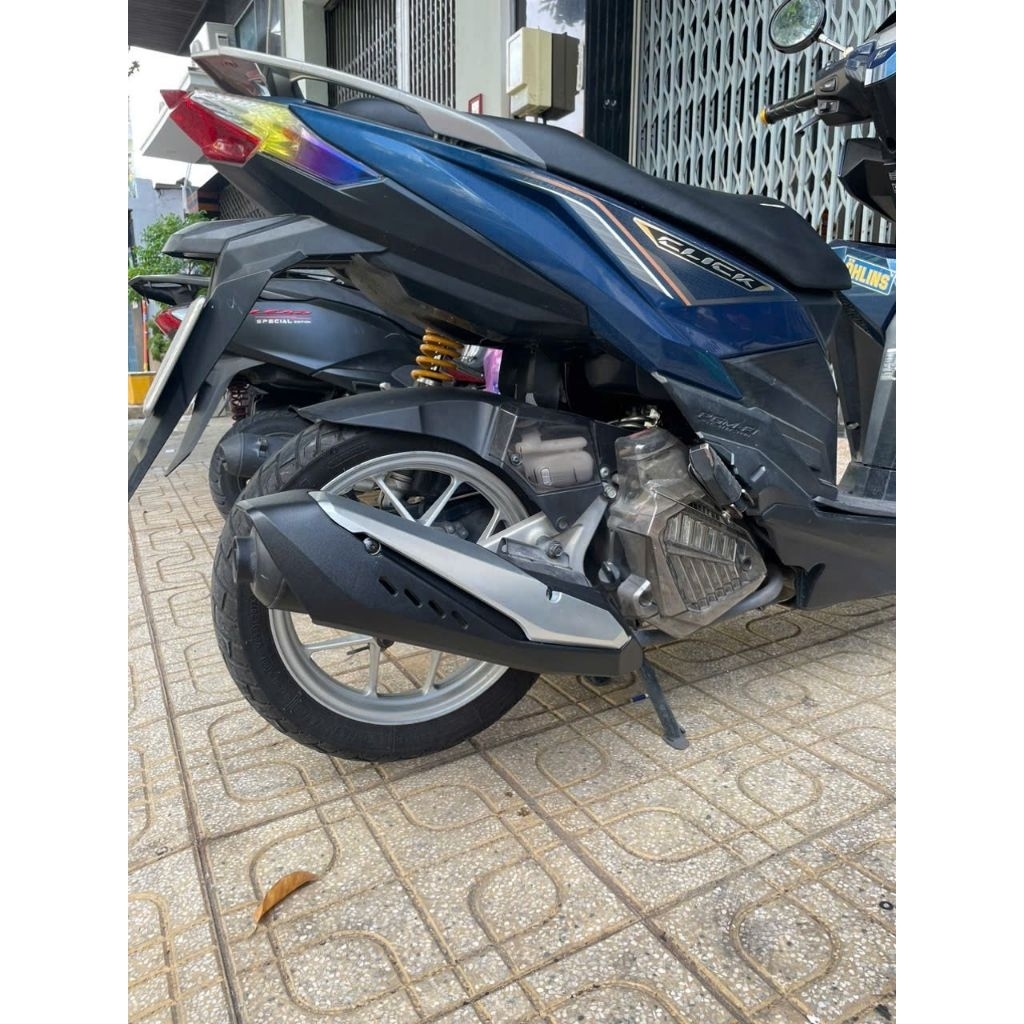 Ốp pô các dòng xe máy từ 2013-2026, che pô Airblade AB 2013 -> 2026 - mẫu sh350