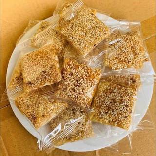 Mè Xững_ Kẹo Tết Ít Ngọt ( Đặc Sản Miền Tây)