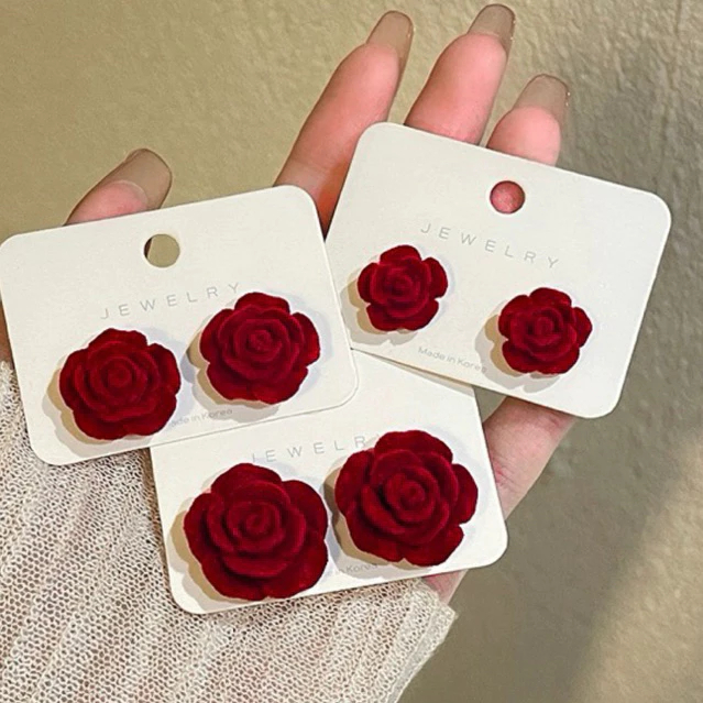 [Peinn] bông tai hoa trà đỏ nhung sang chảnh, khuyên tai phong cách hàn quốc
