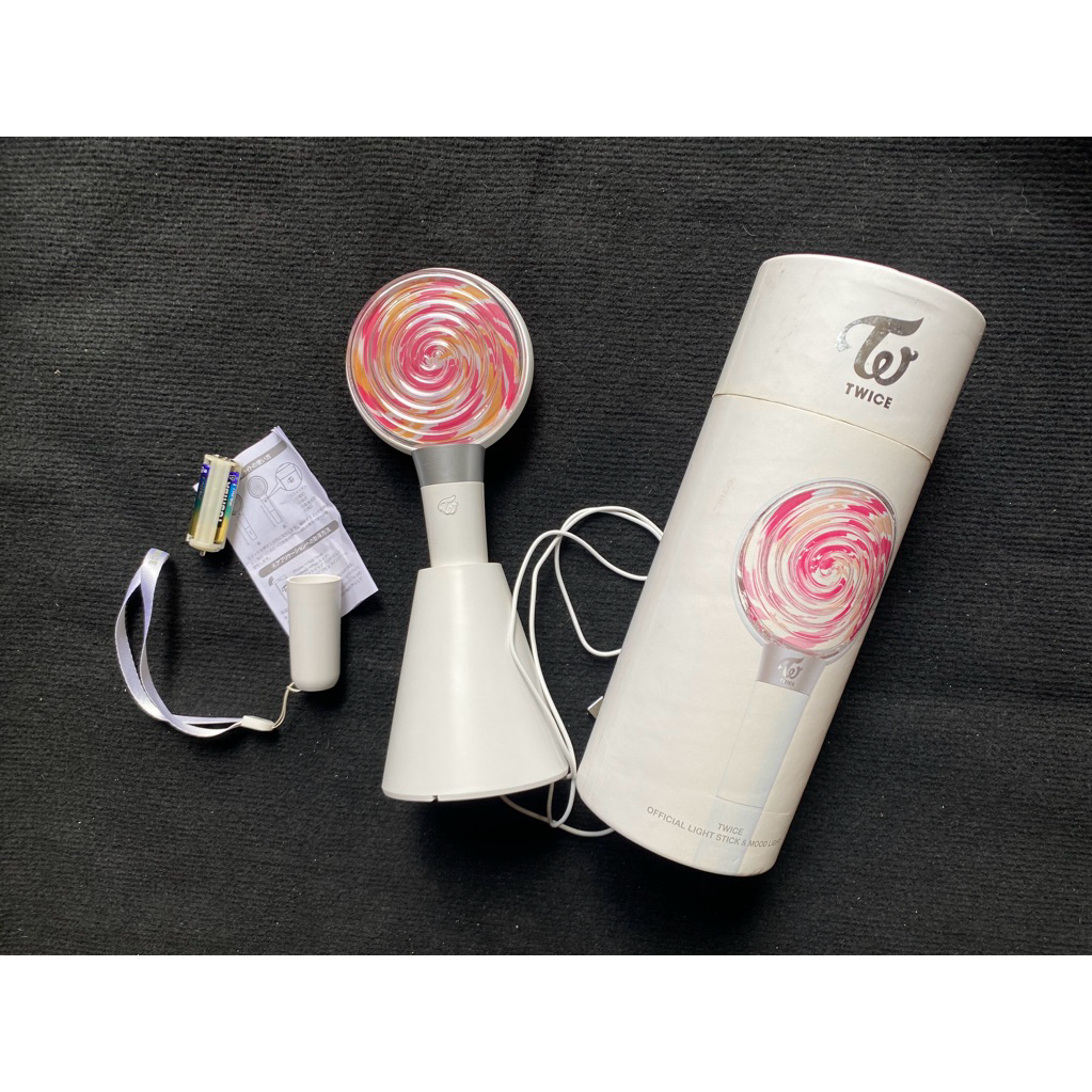 twice official goods candy bong Lightstick đã qua sử dụng như hình