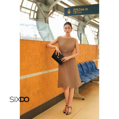 Đầm ngắn sát nách phối cúc dọc SIXDO (Olive Tendy Flared Dress)