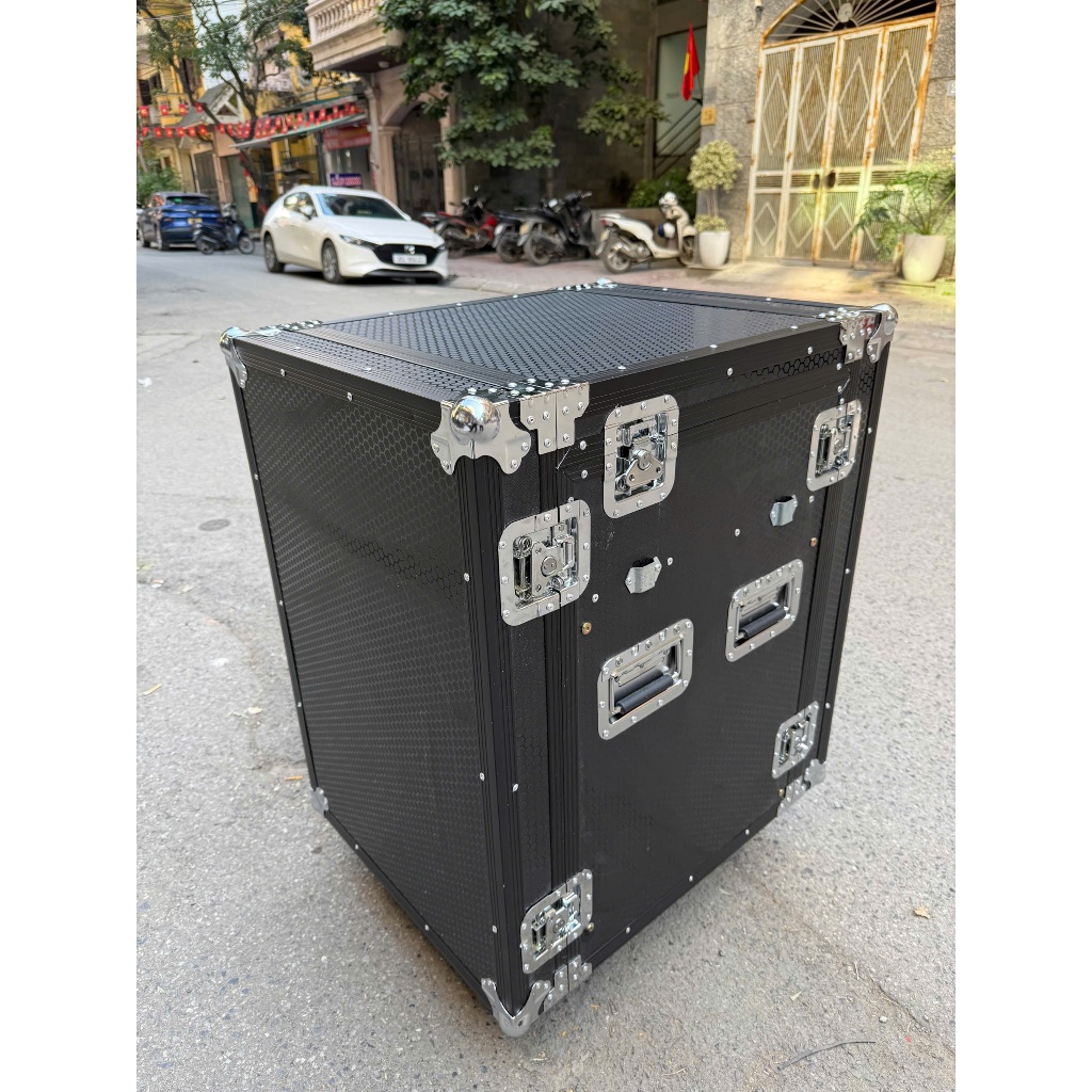 tủ rack 10u mixer full đen