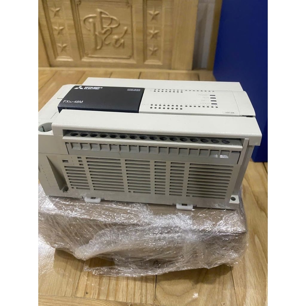 PLC Mitsubishi FX3u-48MT
