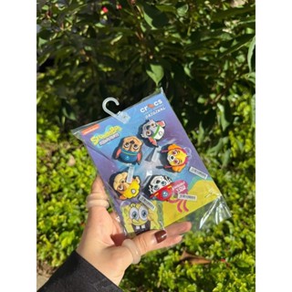 [Chính Hãng] Set Charm Sticker Nhựa Jibbitz Gắn Dép Cross Có Sẵn Chân