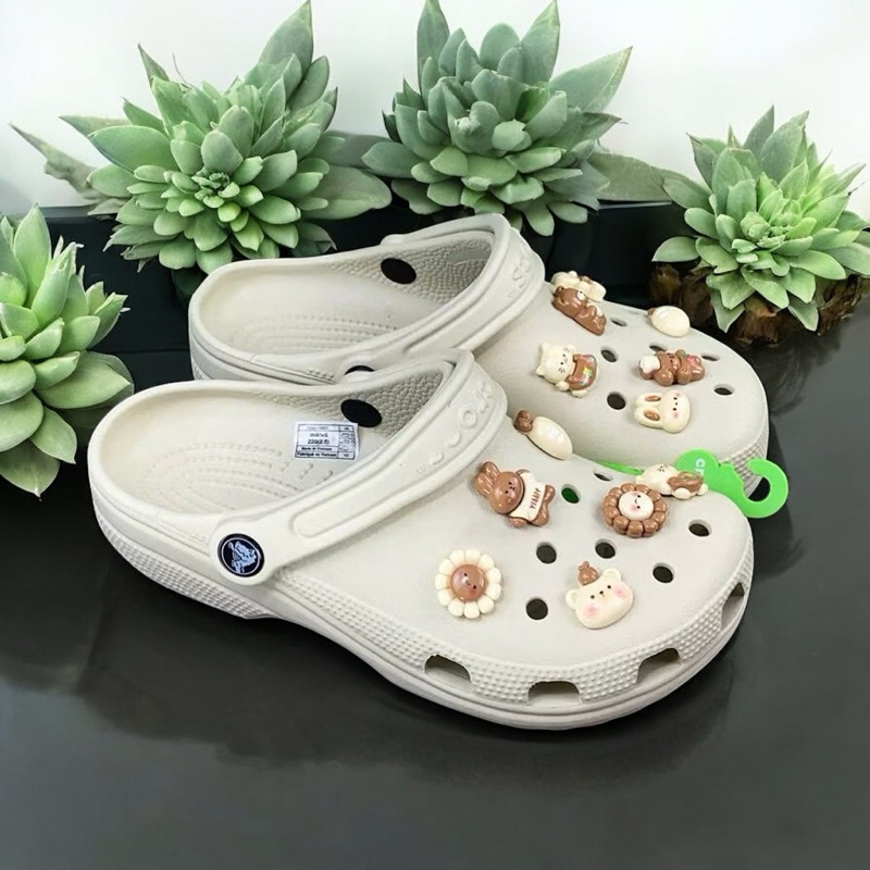 Dép Sục Nam Nữ Đế Thấp 3Cm,Tặng 12 Charm Xịn Sò , Sục Classic Nam Nữ Siêu Nhẹ, Siêu Bền,Hàng VNXK