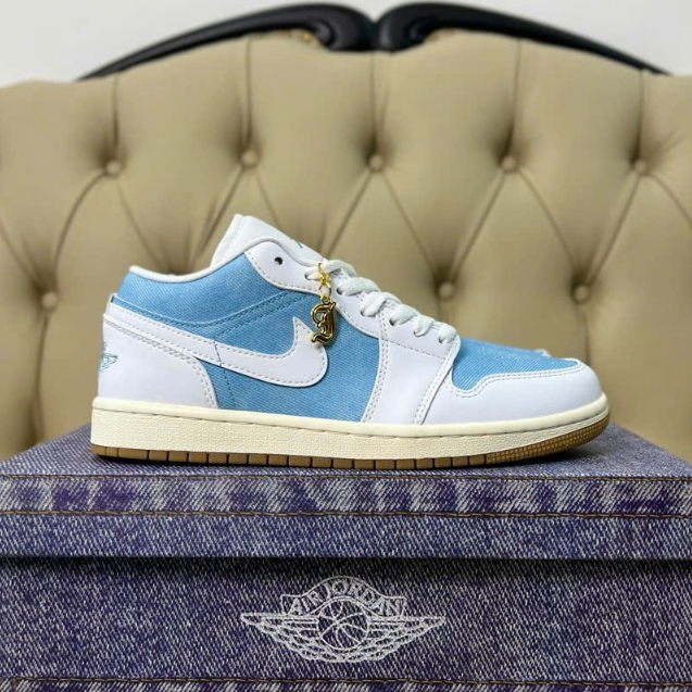 [Chính Hãng] Giày Sneaker Trắng Xanh Vải Bò Mẫu Mới Cho Nam Nữ Full Size