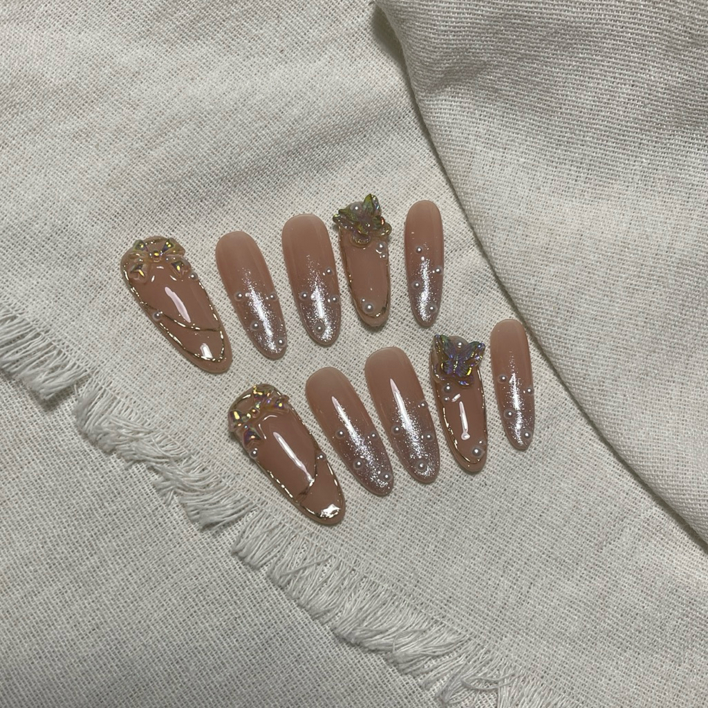 H31. Nailbox thạch ombre nhũ đính phụ kiện