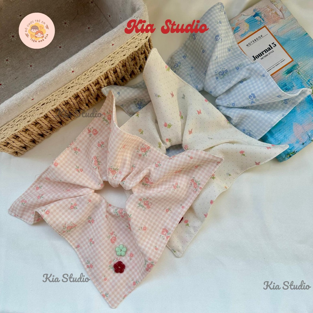 Scrunchies Vuông Đính Hoa 3D Cao Cấp Dễ Thương Hot Trend Hàng Loại 1 -  Kia Studio