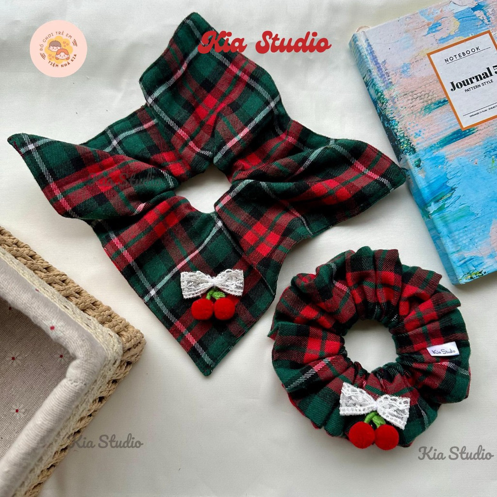 Scrunchies Noel Kẻ Caro Vải Dạ Cao Cấp Dễ Thương Hot Trend Hàng Loại 1 -  Kia Studio