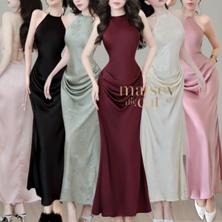   MAISEY 2841  Đầm lụa cổ yếm hở lưng dáng dài sang trọng – hack eo xếp ly gợi cảm quý phái 