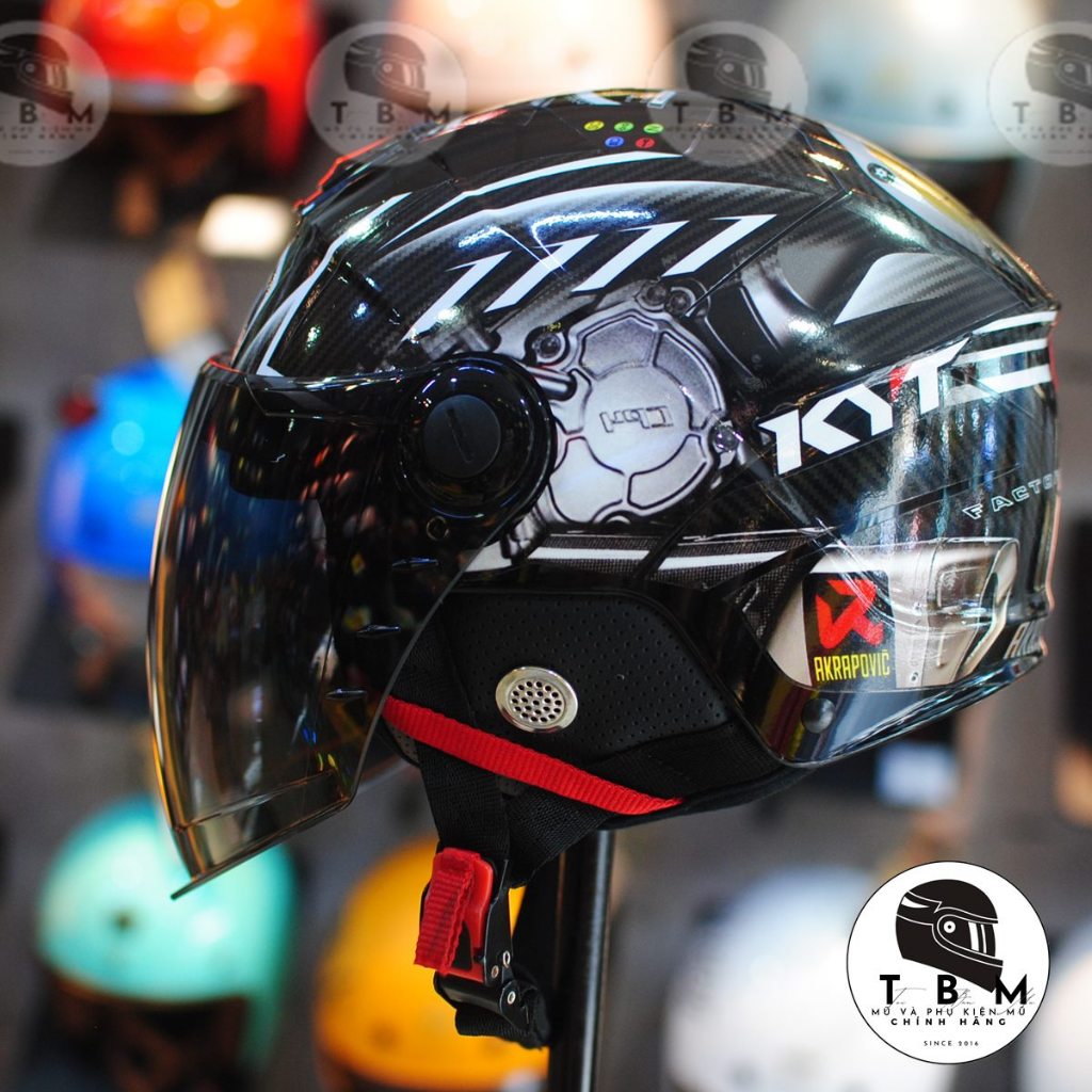 Mũ bảo hiểm 1/2 ROYAL M289(2 kính) dán tem decal Moto Đen