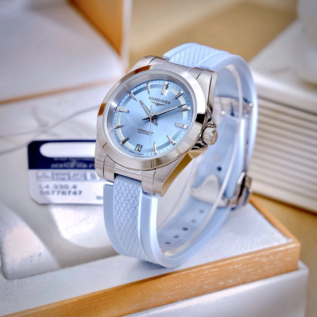 LONGINES 𝐂𝐨𝐧𝐪𝐮𝐞𝐬𝐭 𝐋𝟑.𝟒𝟑𝟎.𝟒.𝟗𝟐.𝟗 𝐁𝐥𝐮𝐞 𝐒𝐢𝐥𝐢𝐜𝐨𝐧𝐞 𝐖𝐚𝐭𝐜𝐡 𝟑𝟒𝐦𝐦