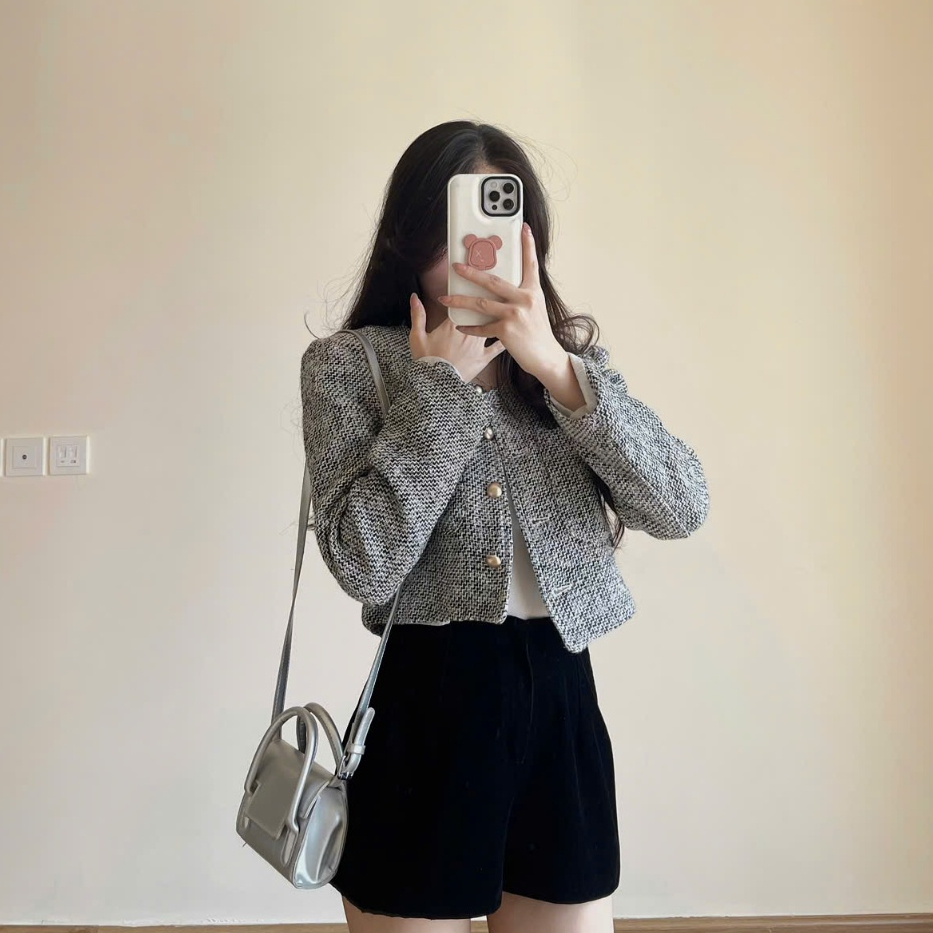Áo Khoác Dạ Kẻ Croptop, Áo Khoác Dạ Hai Lớp Có Lót Trong Dày Dặn Form Tiểu Thư Miho House | BigBuy360 - bigbuy360.vn